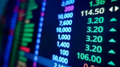 Borsa günün ilk yarısında geriledi