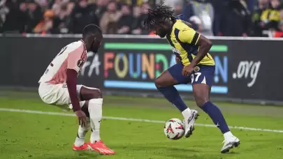 Saint-Maximin’in Fenerbahçe'den ayrılıyor