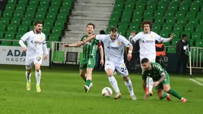 4 gollü maçta kazanan çıkmadı