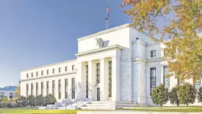 Fed açıkladı: İmalat endeksi beklentileri aştı