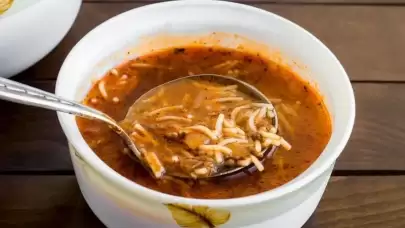 Bebeklere kuzu kıyma çorbası tarifi