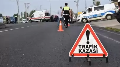 Düzce'de araç ve kamyon çarpıştı: 1 ağır yaralı