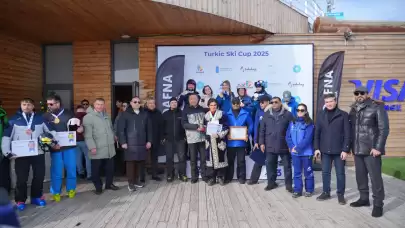 Özbekistan'da Türk Kayak Kupası-2025 düzenlendi