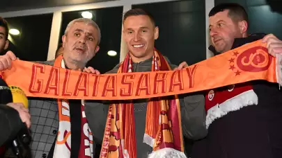 Galatasaray'ın yeni transferi Frankowski İstanbul'a geldi