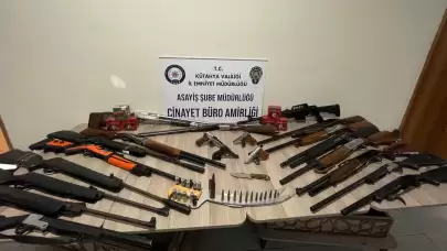 Silah ve mühimmat görseli paylaştılar, gözaltına alındılar!