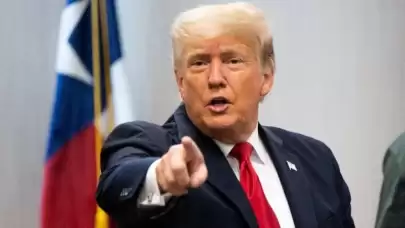 Trump, Meksika'ya getirilen gümrük vergisini 1 ay durdurdu!