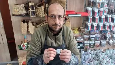 Taşları hobi olarak toplayan adam, tutkusuyla meslek edindi!