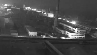 Rusya Çernobil Nükleer Santrali'ni vurdu