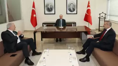 Cumhurbaşkanı Erdoğan, eski Yunanistan Dışişleri Bakanı Avramopoulos'u kabul etti