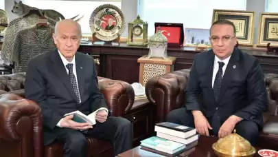 MHP'li İzzet Ulvi Yönter: Allah Liderimize şifalar versin