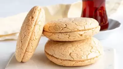 Evde Acıbadem Kurabiyesi Yapımı: Adım Adım Tarifiyle Lezzetli Sonuç