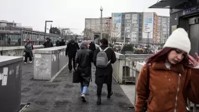 Meteoroloji'nin uyarılarının ardından İstanbul'da kar etkisini artırdı