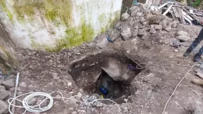 Manisa'da bir evde define arayan 4 kişi gözaltına alındı