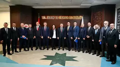 Tokat Heyeti Bakan Yumaklı ile görüştü