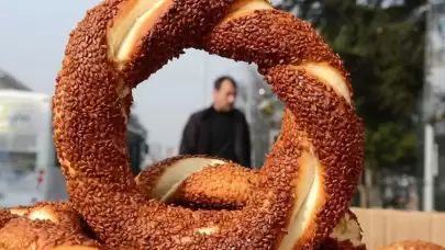 İstanbul'da 20 liradan simit satan işletmelere yasal işlem başlatıldı