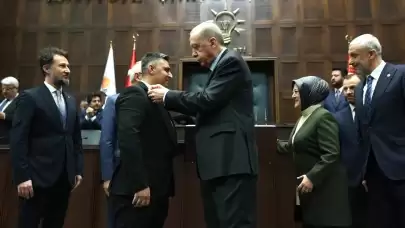 İYİ Parti'den istifa eden Yenikent Belediye Başkanı Öztürk, AK Parti'ye katıldı