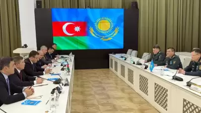 Azerbaycan ve Kazakistan askerî iş birliğini ele aldı