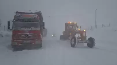 Kocayayla geçidinde kar kalınlığı 40 santimetreye ulaştı
