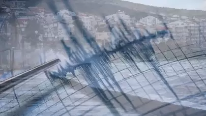 Ege beşik gibi sallanıyor! Son 24 saatte 313 deprem meydana geldi