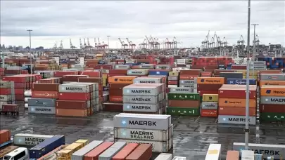 ABD hizmet sektörü PMI, Ocak ayında 52,8'e düşerek beklentilerin altında kaldı