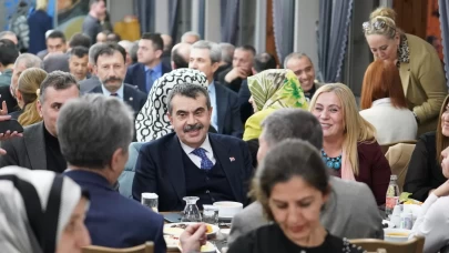 Milli Eğitim Bakanı Tekin, milli eğitim müdürleriyle iftarda buluştu
