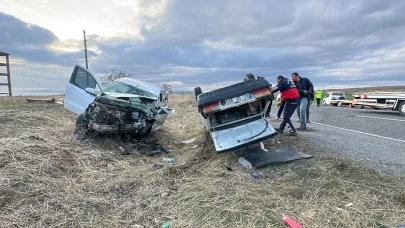 Van'da feci kaza: 2'si ağır 6 kişi yaralandı