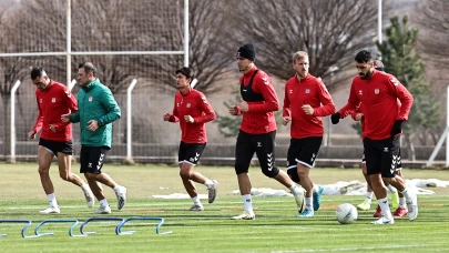 Sivasspor, Süper Lig’deki Adana Demirspor maçı için hazırlıklarını sürdürdü