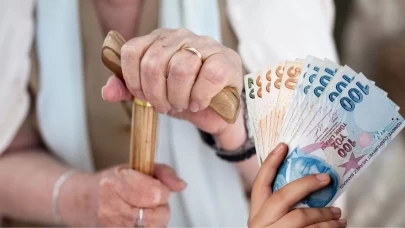 TBMM'de kabul edildi: Emekli ikramiyesi 4 bin TL'ye çıkarıldı