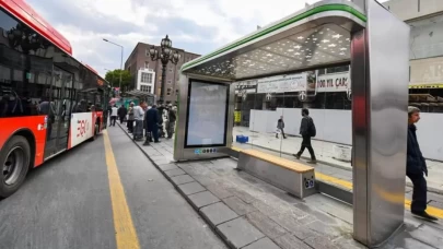 Ankara'da bazı otobüs ve metro durakları kapatıldı