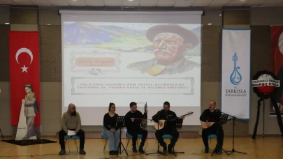 Aşık Veysel, memleketi Şarkışla’da 52. yılı anısına anıldı