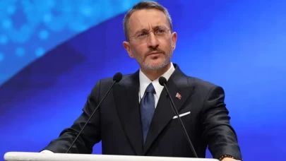 İletişim Başkanı Altun: Cumhurbaşkanımızı yıldırabileceklerini düşünüyorlarsa, kendilerine kötü bir haberimiz var