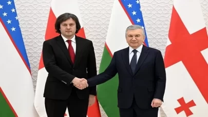 Özbekistan Cumhurbaşkanı Mirziyoyev, Gürcistan Başbakanı Kobakhidze'yi kabul etti