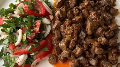 Damak çatlatan mantarlı ciğer kavurma tarifi: Hem lezzetli hem sağlıklı