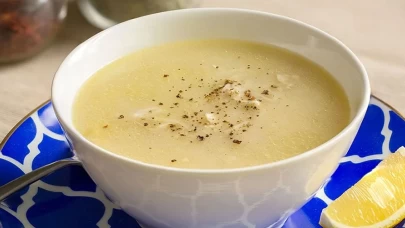 Ramazana özel lezzet! Terbiyeli tavuk suyu çorbası tarifi