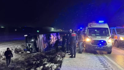 Aksaray'da feci kaza: 20 kişi yaralandı