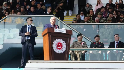 Bakan Güler, yeni mezun olan astsubaylara ve ailelerine seslendi