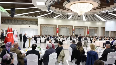 Ardahan Valisi Çiçek, Aktaş Karakolu'ndaki askerlerle iftar yaptı