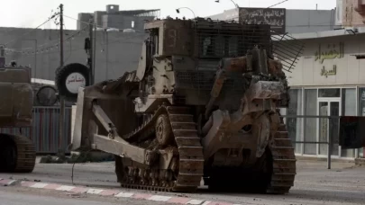 İsrail ordusu Cenin’e tanklarla girdi
