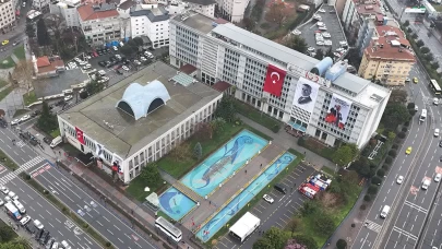 İBB'ye yönelik yolsuzluk soruşturmasında 7 şüphelinin kasalarına el kondu