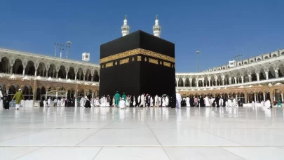 Ramazanda Mekke ve Medine'yi 122 milyon Müslüman ziyaret etti