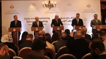 Suriye ve Komşu Ülkeler Toplantısında, Suriye'nin istikrarına ve DEAŞ'la mücadeleye vurgu yapıldı