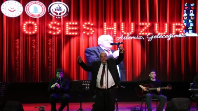 Zonguldak’ta huzurevi sakinleri, "O Ses Huzur" yarışmasıyla müzik ziyafeti sundu
