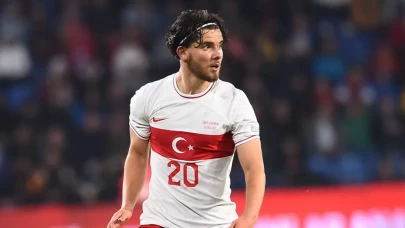 Ünlü futbolcu Ferdi Kadıoğlu nişanlandı