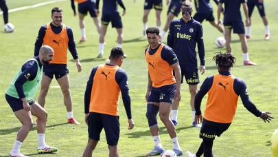 Fenerbahçe, derbi hazırlıklarını sürdürdü