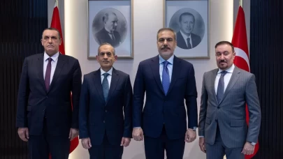 Dışişleri Bakanı Fidan Irak Türkmen Cephesi Başkanı'nı kabul etti