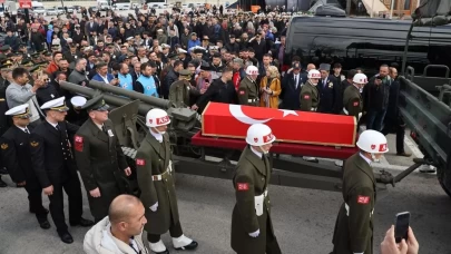 Şehit Astsubay Kıdemli Çavuş İrgi'nin naaşı dualarla toprağa verildi