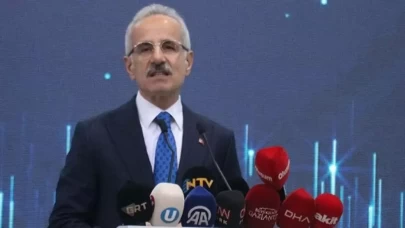 Bakan Uraloğlu: Yıl sonuna kadar kalan 28 vagondan oluşan 7 seti de teslim edeceğiz