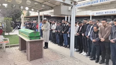Eşi tarafından öldürülen iş adamı defnedildi