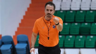 Kaf-Kaf, yeni hocasıyla çıkış arıyor!