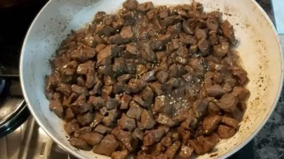 Ciğer kavurmanın püf noktaları: Lezzetli ve sulu yapmanın yolları